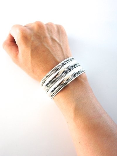 made by VELVET LOUNGE ��H&H WIDE BANGLE�� ��� : 35,300��(�ǹ�)