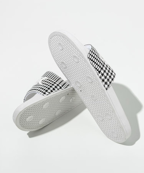 ���������å������������ �ۥ磻�� 1PIU1UGUALE3 RELAX ���Υԥ����Υ���������ȥ� ���å���