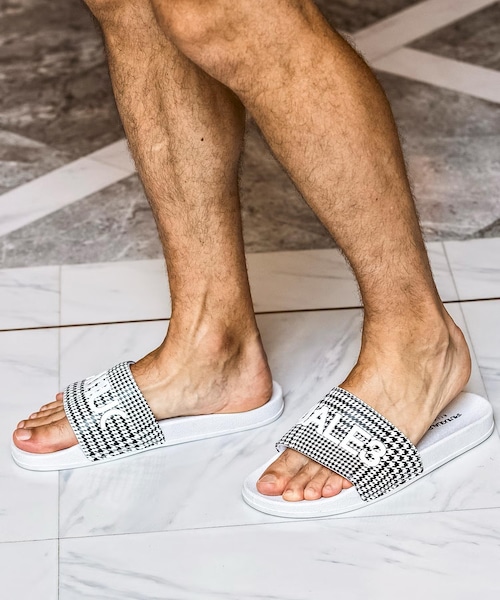 ���������å������������ �ۥ磻�� 1PIU1UGUALE3 RELAX ���Υԥ����Υ���������ȥ� ���å���