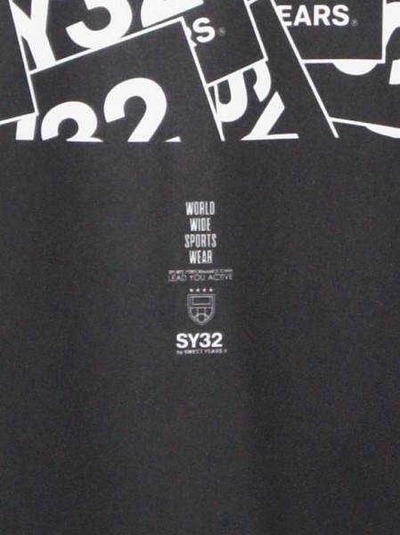 SY32 by SWEET YEARSEXCHANGE L/S TEEBLACK