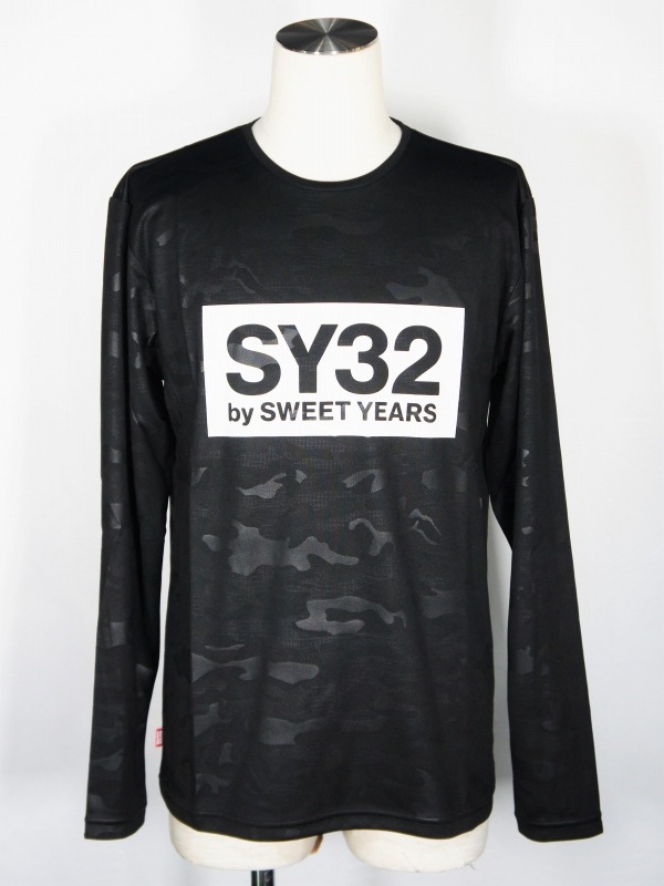 SY32 by SWEET YEARS��EMBOSS CAMO BOX LOGO L/S TEE��BLACK��WHITE