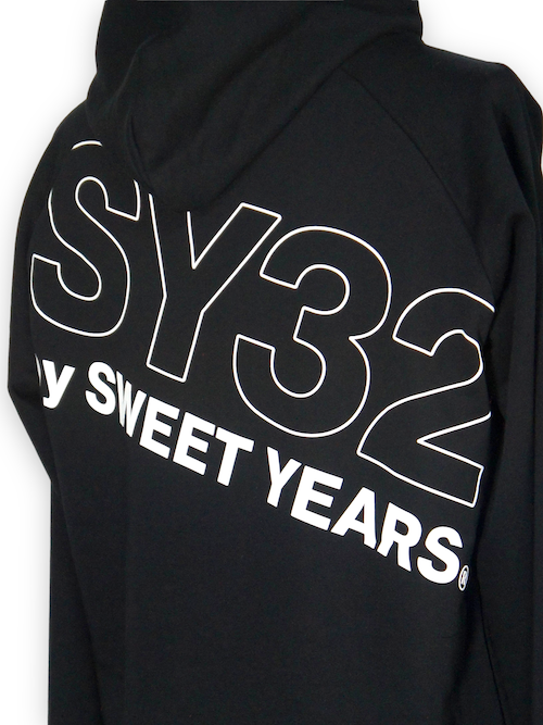 SY32 by SWEET YEARS��SLASH BIG LOGO PO HOODIE��BLACK��WHITE