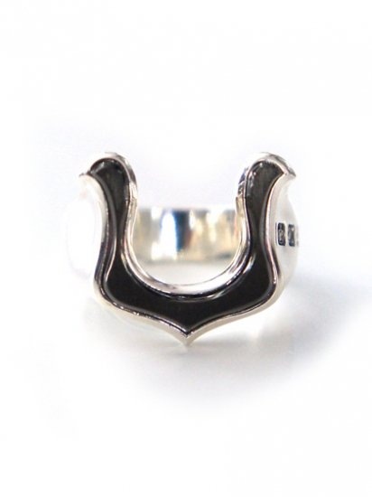 Velvet Lounge ��NOVEL HORCE SHOE RING��