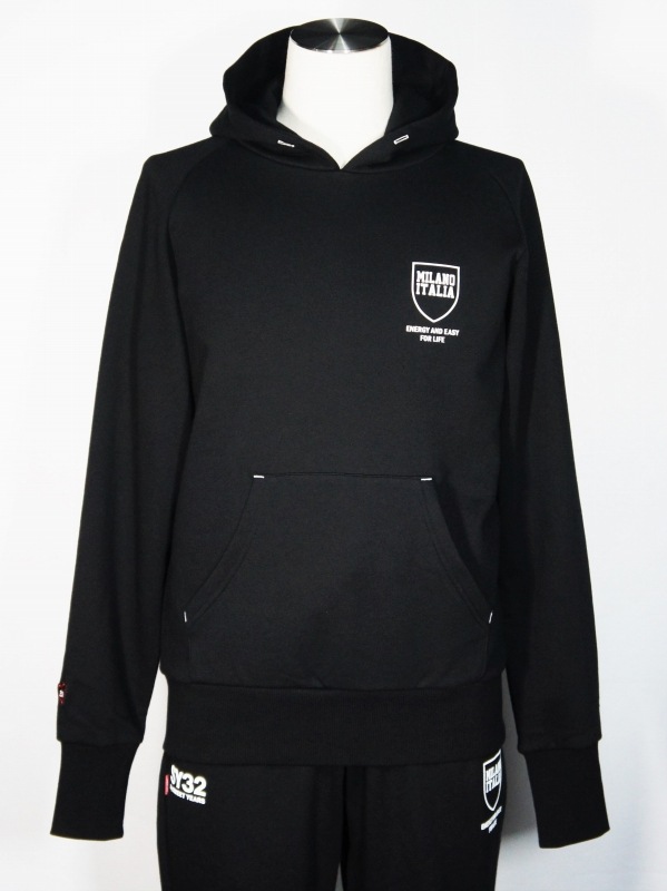 SY32 by SWEET YEARS��SHIELD LOGO P/O HOODIE��BLACK�ڥ����磻�����ƥ��ȥ��Х����������ȥ��䡼����