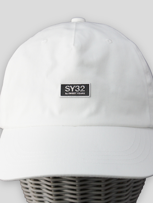 SY32 by SWEET YEARS ��MINI METALLIC TAG CAP��WHITE