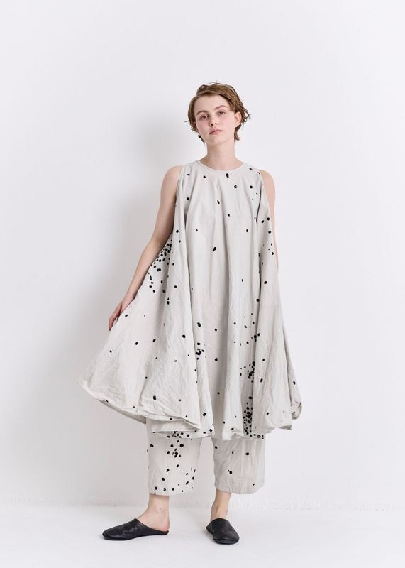 VC-2835<br>ペイント柄サークルワンピース