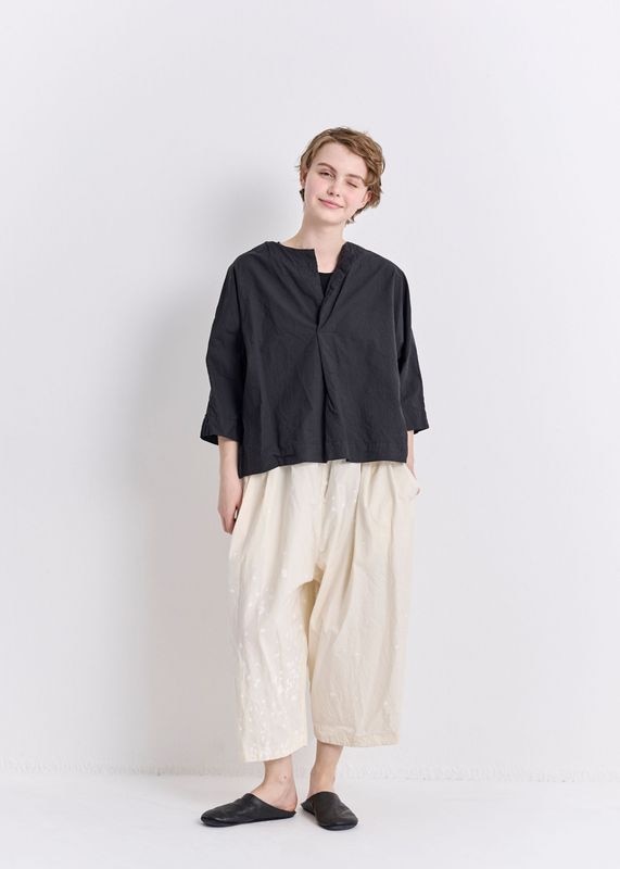 VC-2836<br>ペイント柄ヨークパンツ