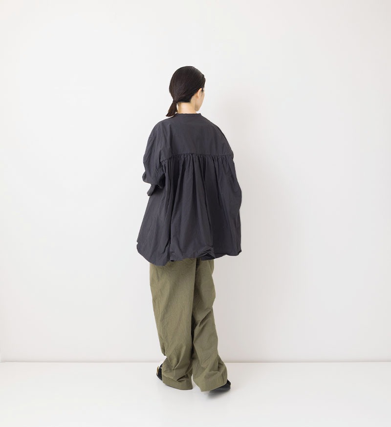 ST-167<br>ギャザーブラウス - BASIC - Veritecoeur(ヴェリテクール)