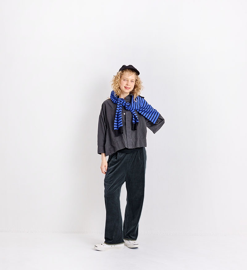 VCC-512<br>ベロアパンツ - COLLECTION - Veritecoeur(ヴェリテクール)