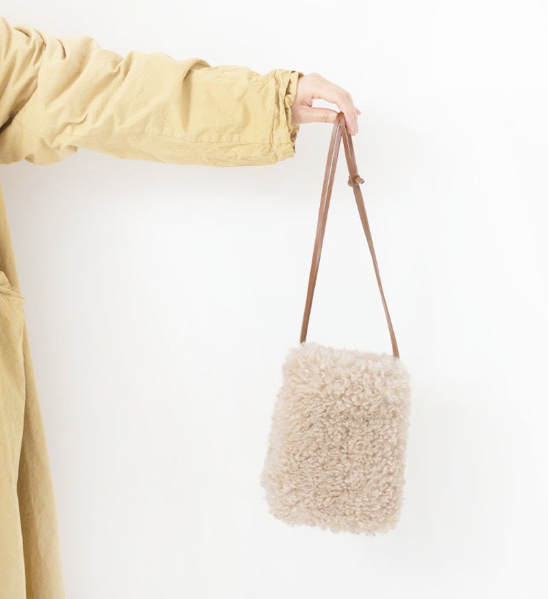 VC-2551<br>ファーポシェット