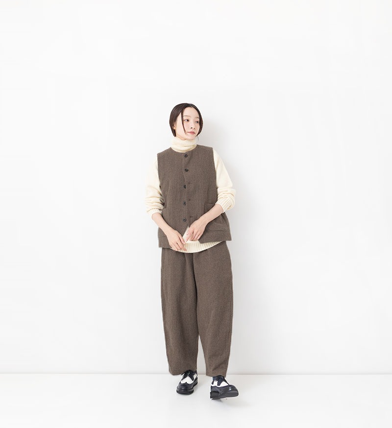 ST-196<br>WOOLパンツ