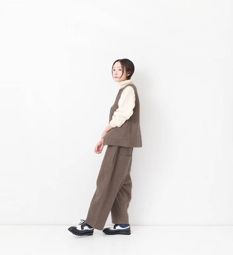 ST-196<br>WOOLパンツ