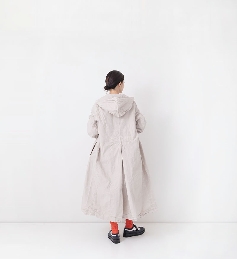 ヴェリテクール veritecoeur フードコート グレー やや難あり Veritecoeur (ヴェリテクール) コート