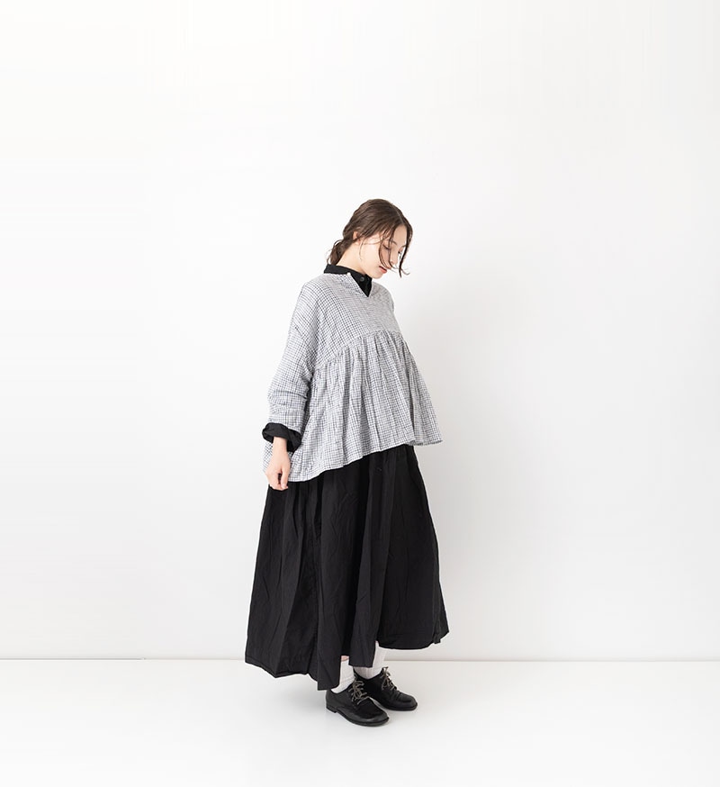 《Veritecoeur Shop & online shop 限定》<br>SP-012<br>CHECK PULLOVER