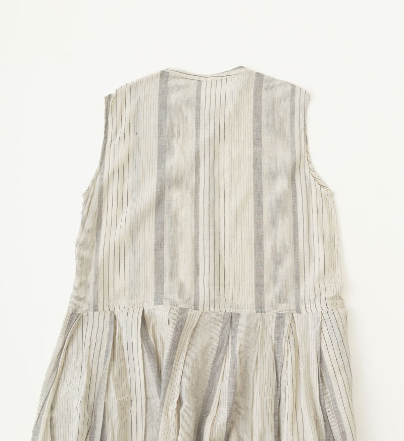 《Veritecoeur Shop & online shop 限定》<br>SP-020<br>STRIPE SLEEVELESS ONE PIECE