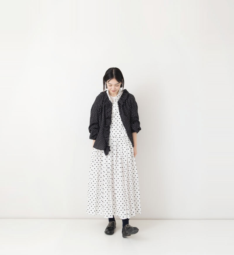 LTD-201<br>ドットフリルブラウス