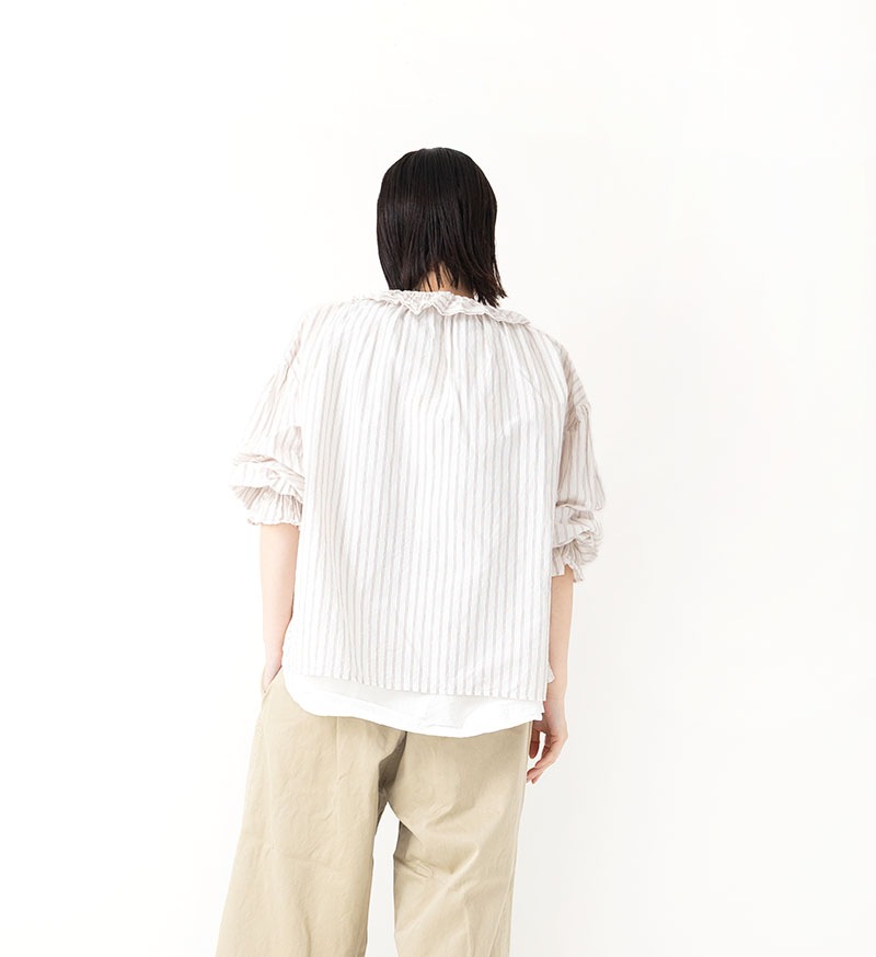 LTD-203<br>ストライプフリルブラウス