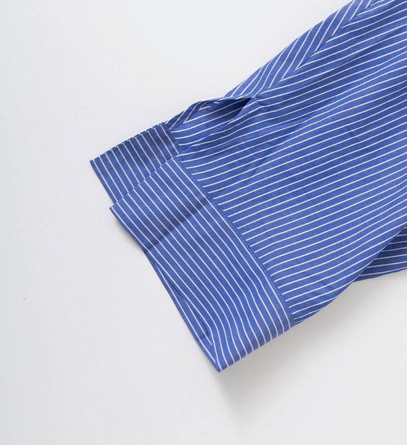 LTD-132<br>Tie Collar Blouse