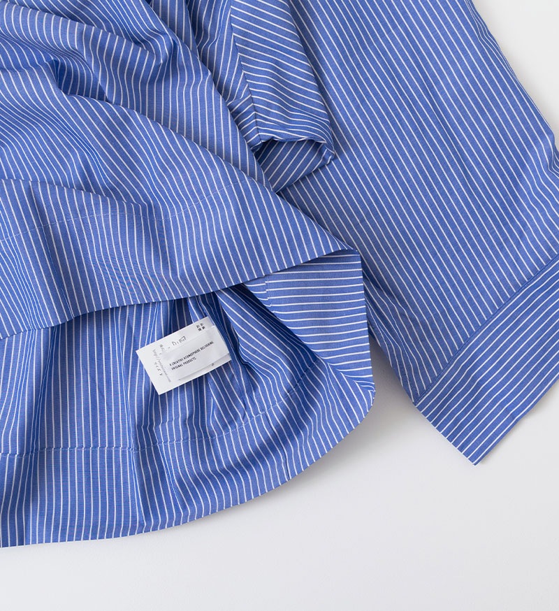 LTD-132<br>Tie Collar Blouse