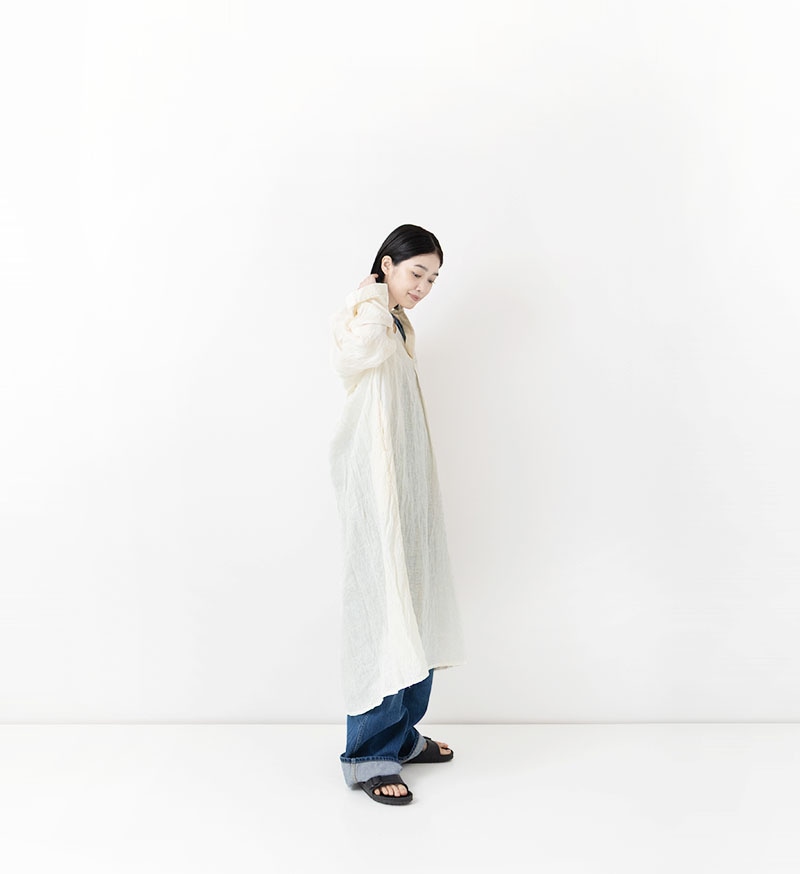 《FLAGSHIP STORE》&《ONLINE STORE》<br>VC-2810A<br>リネンスキッパーワンピース