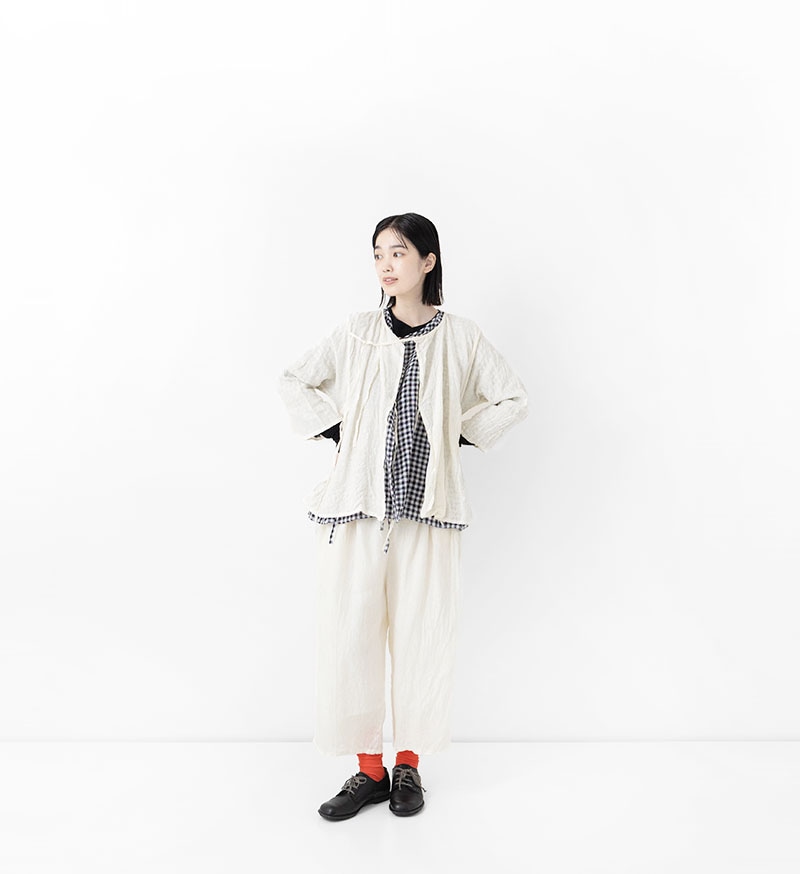 《FLAGSHIP STORE》&《ONLINE STORE》<br>VC-2831A<br>リネンカシュクールブラウス