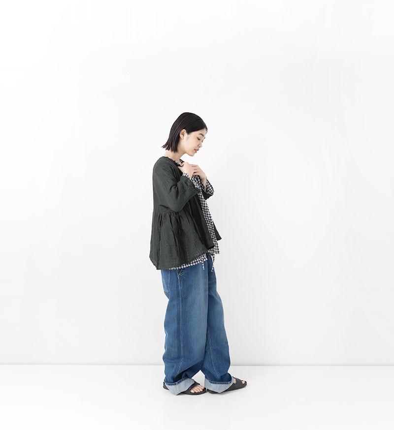 《FLAGSHIP STORE》&《ONLINE STORE》<br>VC-2831A<br>リネンカシュクールブラウス