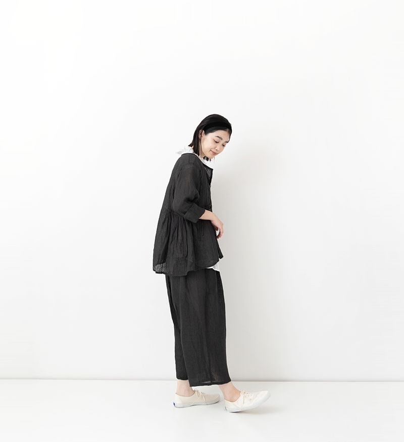 美品　outil リネンカシュクールブラウス　DARK GREEN 美品 アーバンリサーチドアーズ ハードマンズ リネン カシュクール