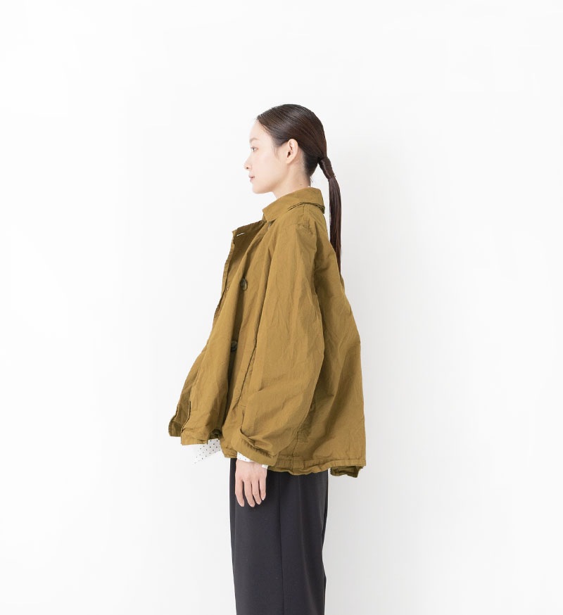 ST-102<br>ダブルボタンショートコート