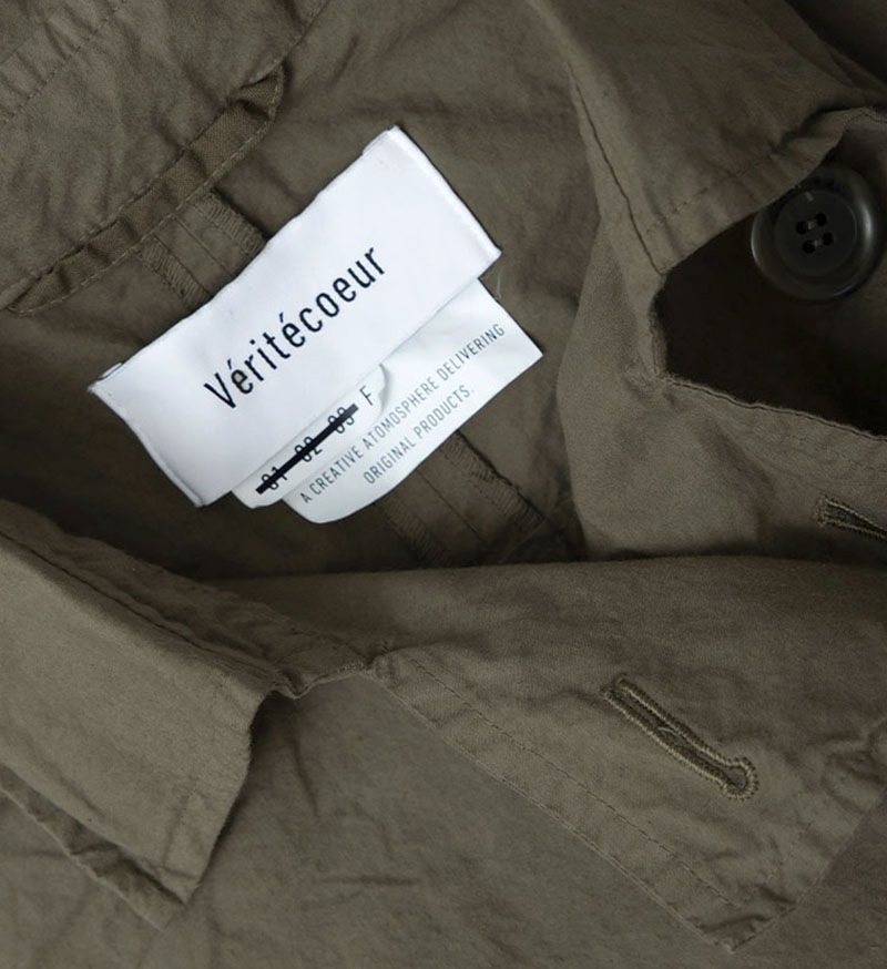 ST-102<br>ダブルボタンショートコート