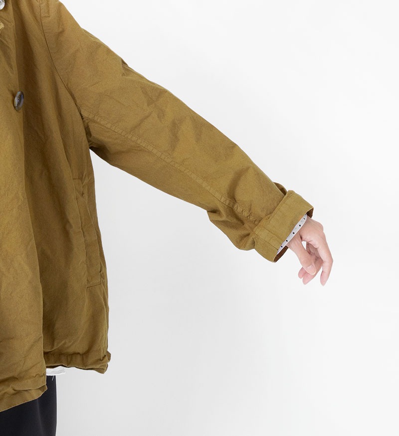 ST-102<br>ダブルボタンショートコート