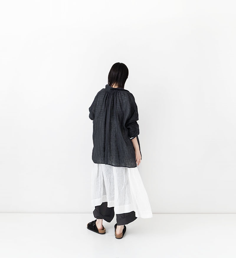 VC-2842<br>リネンギャザーブラウス - COLLECTION - Veritecoeur