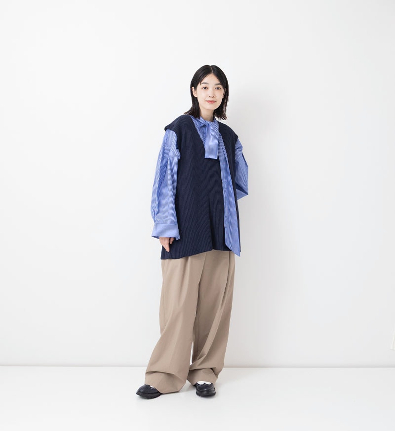 ★LTD-129<br>Cashmere V-Necked Vest