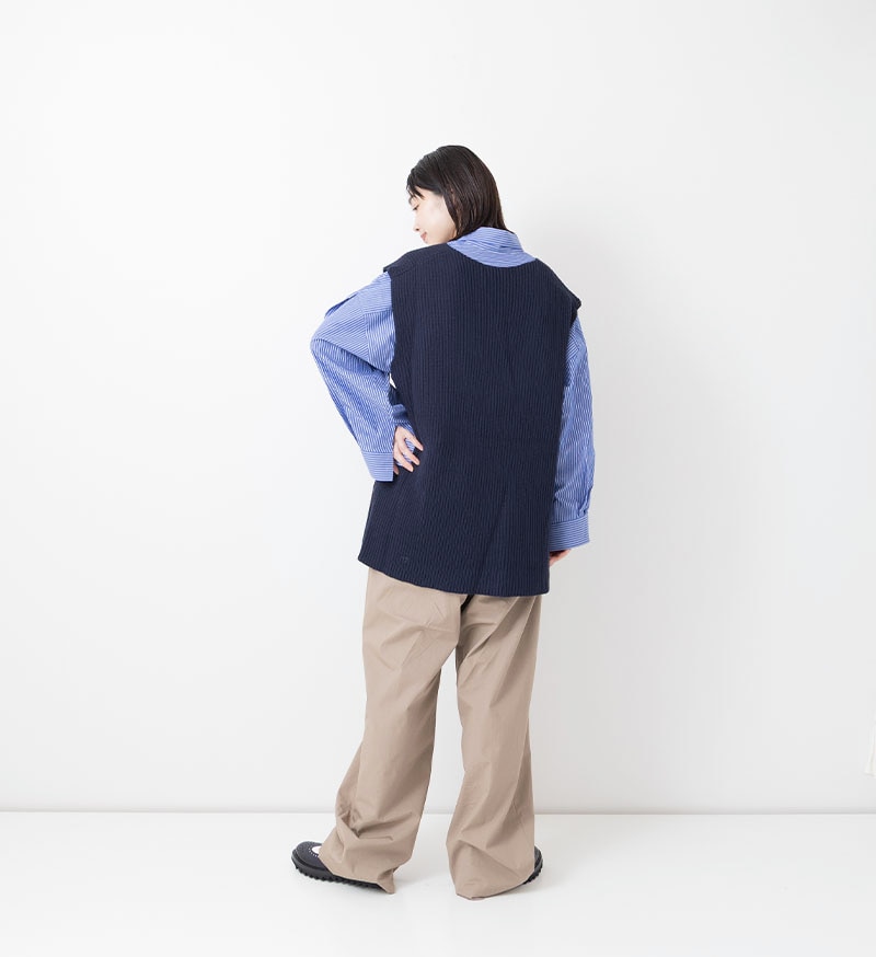 ★LTD-129<br>Cashmere V-Necked Vest