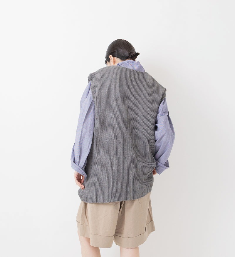 ★LTD-129<br>Cashmere V-Necked Vest