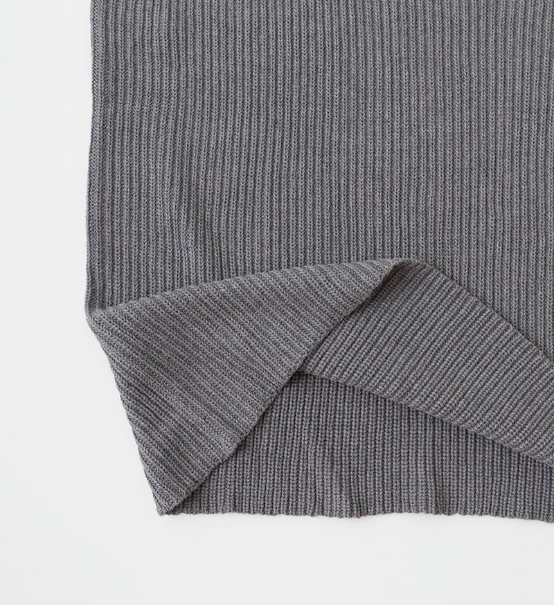 ★LTD-129<br>Cashmere V-Necked Vest