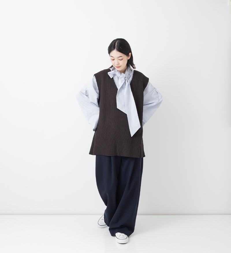 ★LTD-129<br>Cashmere V-Necked Vest