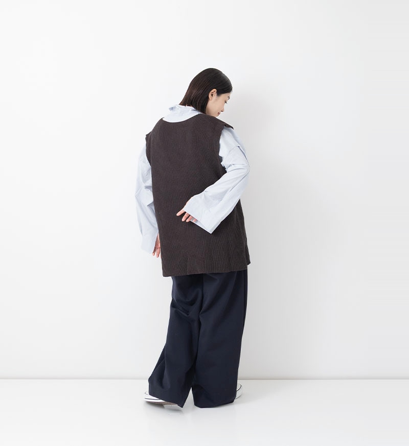 ★LTD-129<br>Cashmere V-Necked Vest