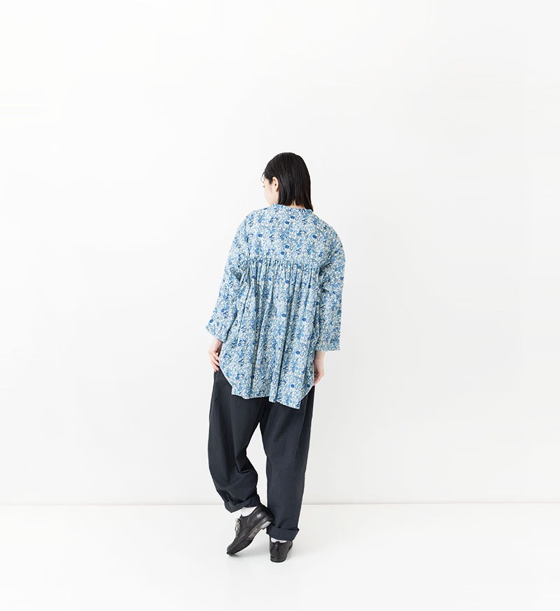 VC-2847<br>LIBERTY PRINT シャツブラウス