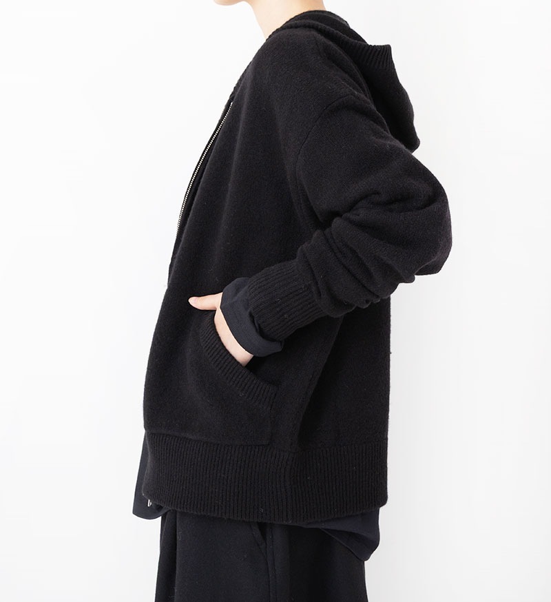 VCK-301<br>フーディージップニット