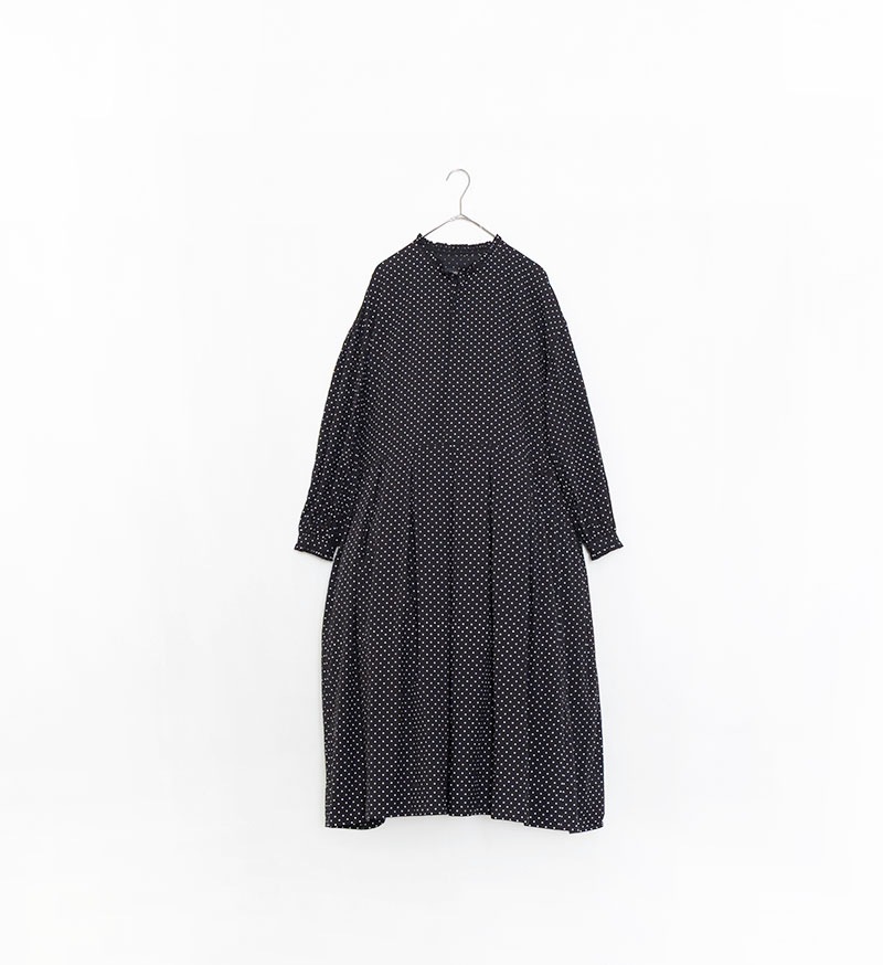 VC-2749<br>ドットフリルワンピース - COLLECTION - Veritecoeur