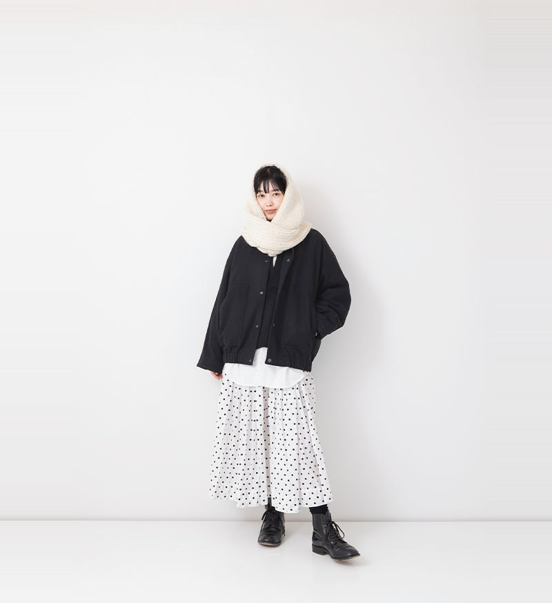 ☆たかちゃん☆極美品　ヴェリテクール　ウール100%　トラペーズライン　シ Veritecoeur (ヴェリテクール) トラペーズラインショートコート