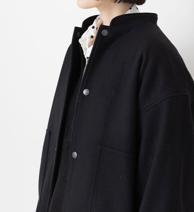 ☆たかちゃん☆極美品　ヴェリテクール　ウール100%　トラペーズライン　シ Veritecoeur (ヴェリテクール) トラペーズラインショートコート