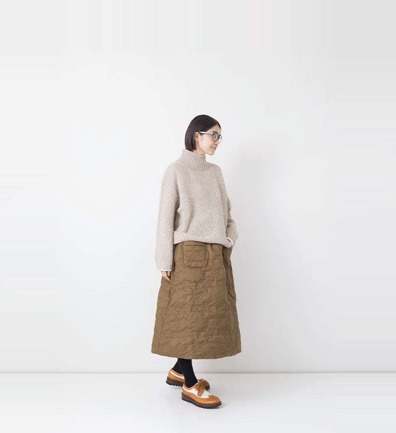 VCK-303<br>ハンドニットハイネックプルオーバー