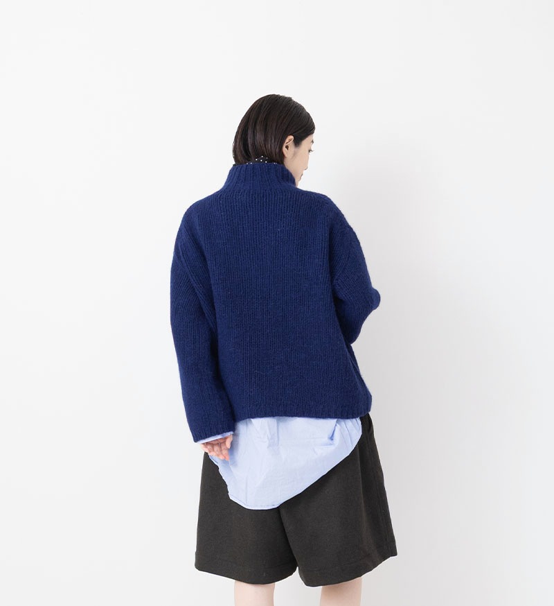VCK-303<br>ハンドニットハイネックプルオーバー