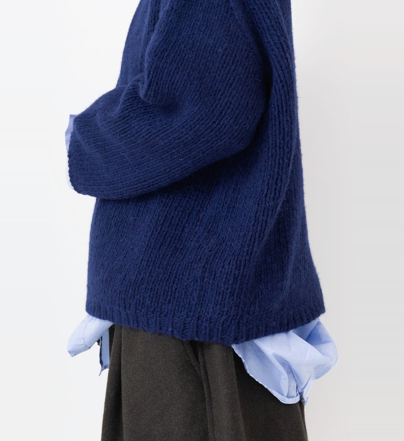 VCK-303<br>ハンドニットハイネックプルオーバー