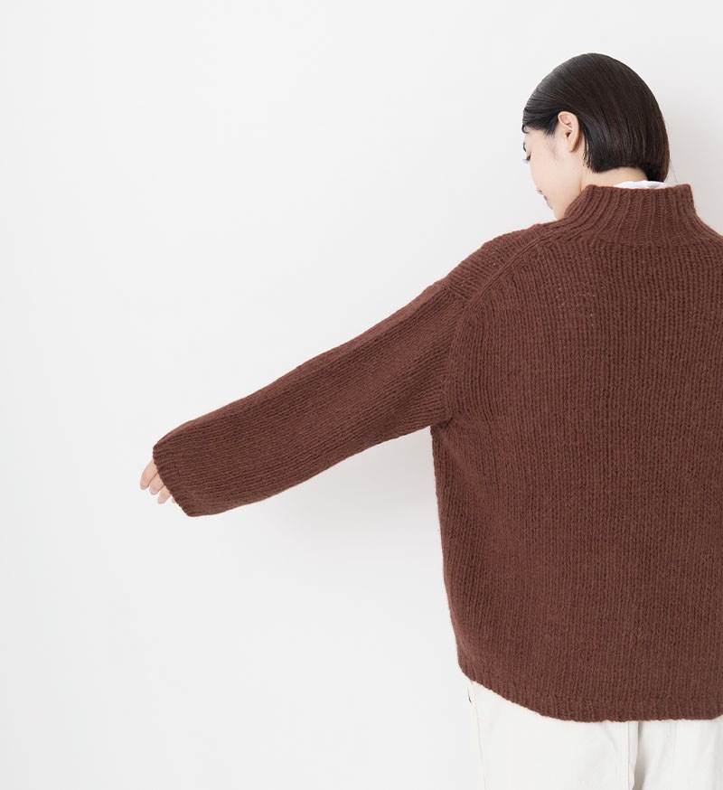 VCK-303<br>ハンドニットハイネックプルオーバー