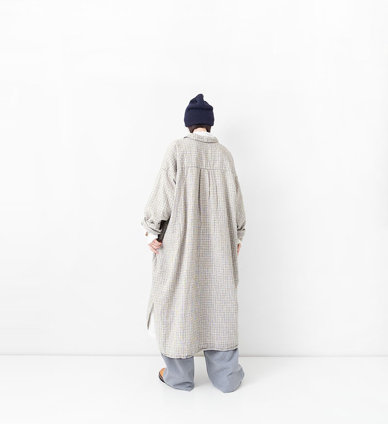 2点ヴェリテクール　リネン ロングコート　薄ベージュ　ティッカ　ストライプシャツ Veritecoeur（ヴェリテクール） × ambience 別注 ナスティアコート