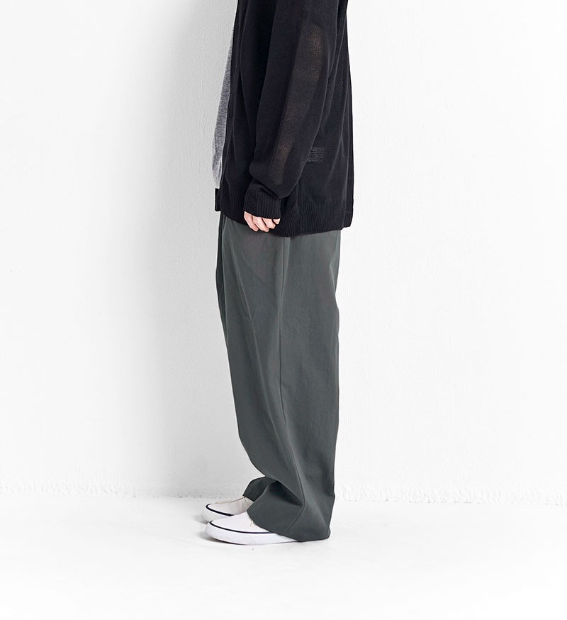 VC-2858<br>コットンギャバジンツータックパンツ