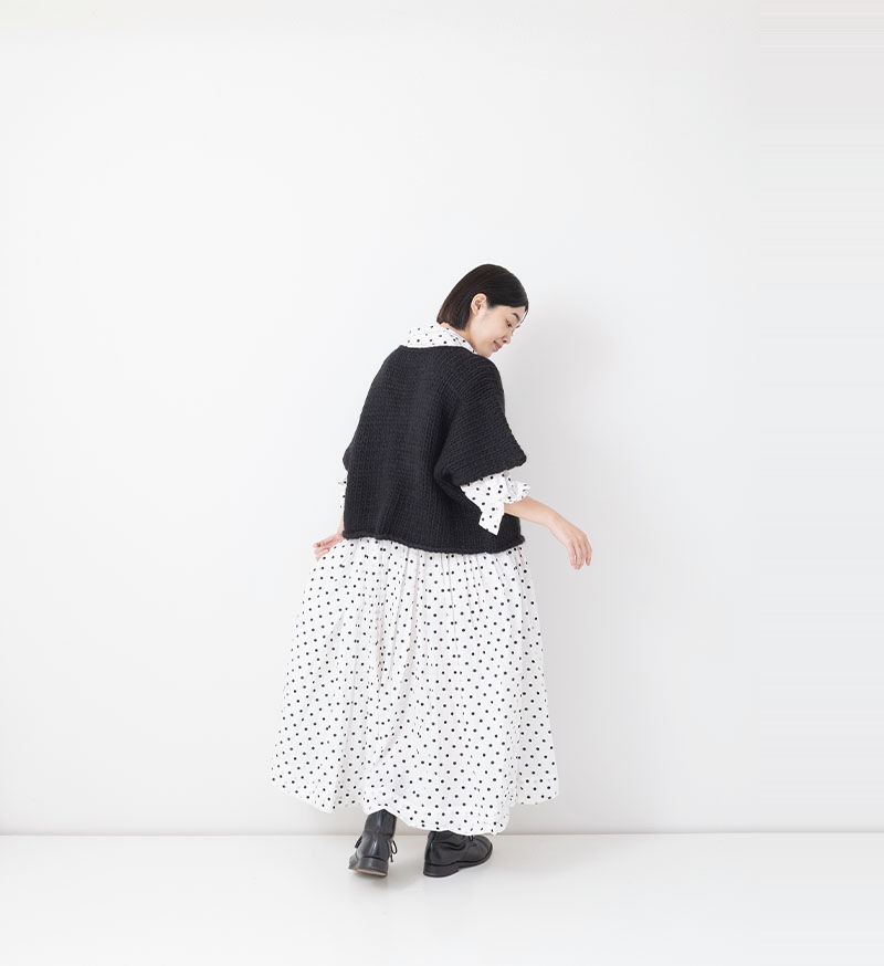 VCK-304<br>ドルマンニットカーディガン