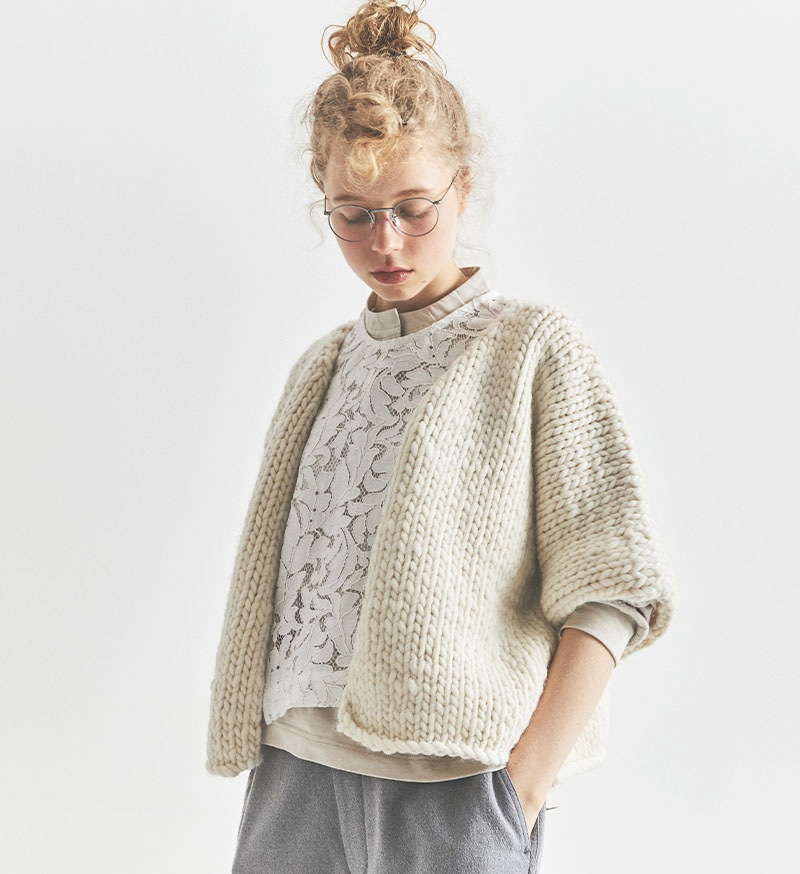 VCK-304<br>ドルマンニットカーディガン